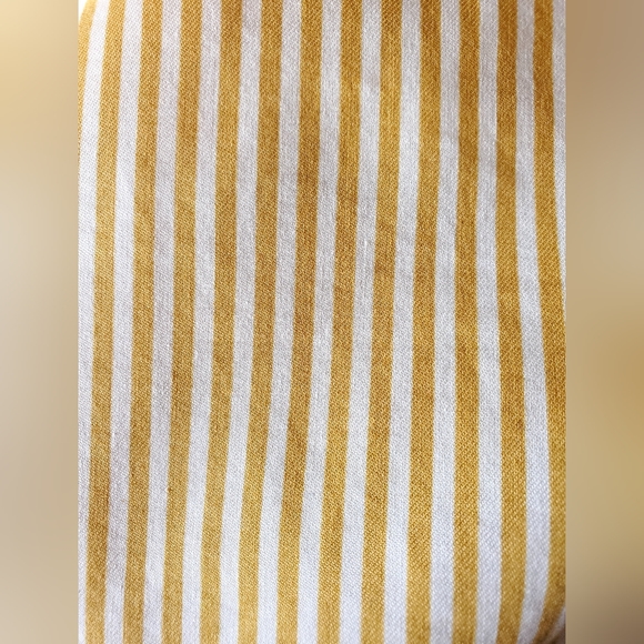NWT Liz Claiborne 100% Cotton Gold Yellow Pinstriped Belted Shorts Womens 16 - Picture 11 of 11